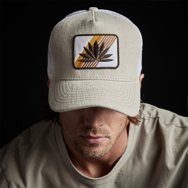Agave Patch Linen Trucker Hat in Natural | James Perse Los Angeles
