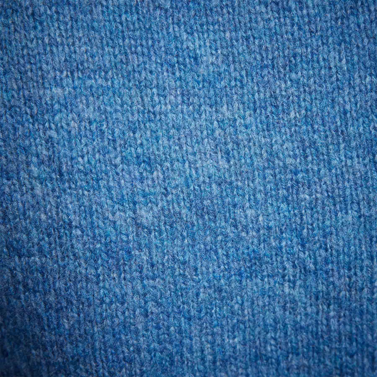 Mid Gauge Cashmere Sweatshirt in Blue Raspberry | James Perse Los Angeles