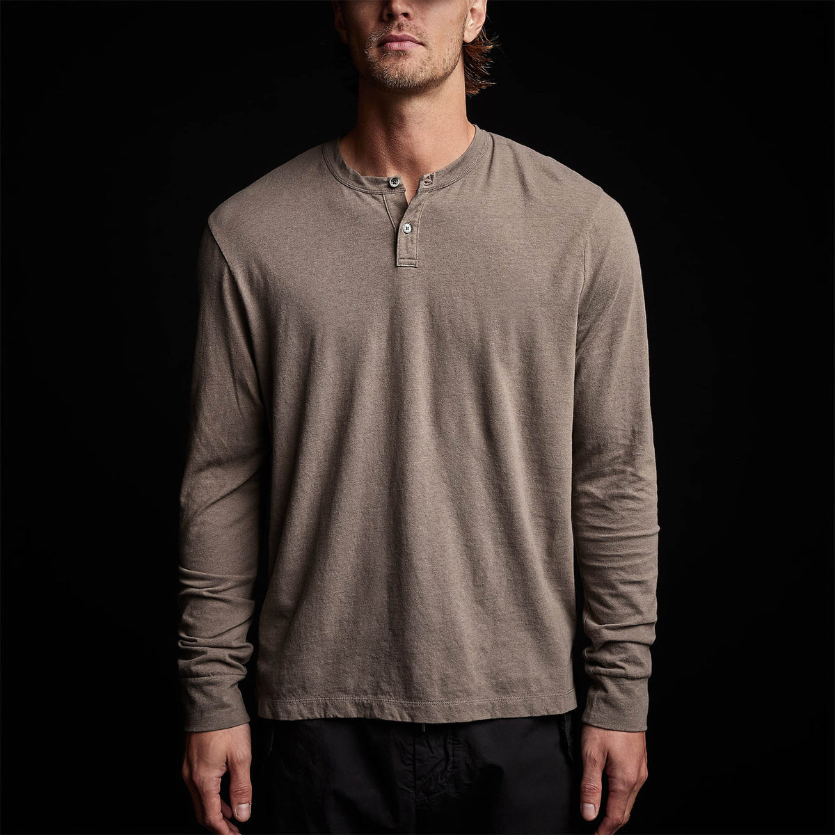 Soft Slub Jersey Long Sleeve Henley in River Rock | James Perse Los Angeles 