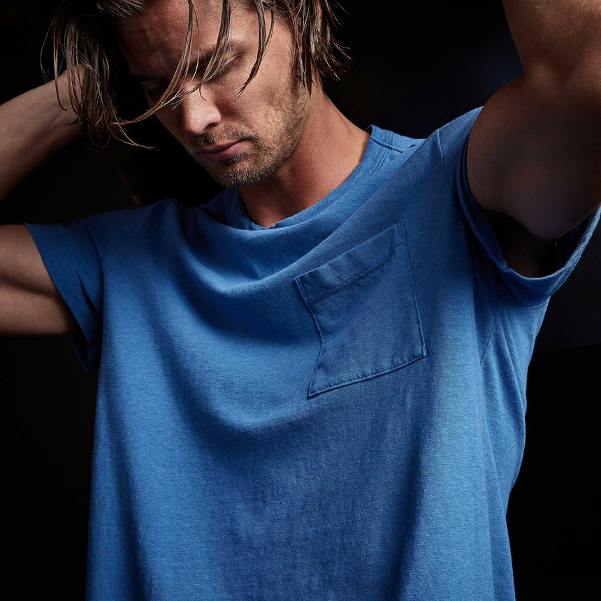 Soft Slub Jersey Short Sleeve Pocket Tee in Electric Blue | James Perse Los Angeles 