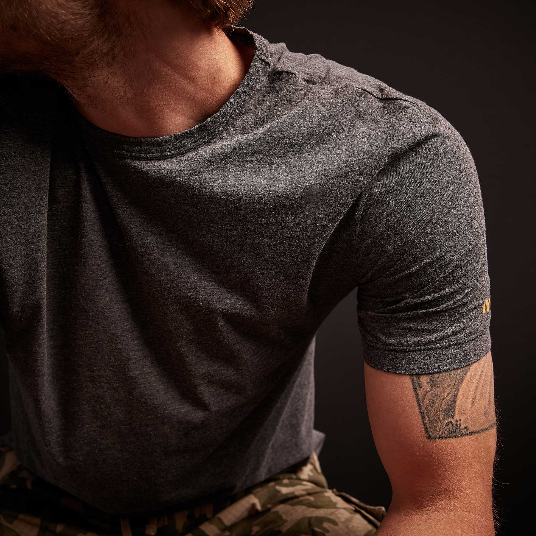 Y/OSEMITE Melange Tech Jersey T Shirt - Black | James Perse Los Angeles