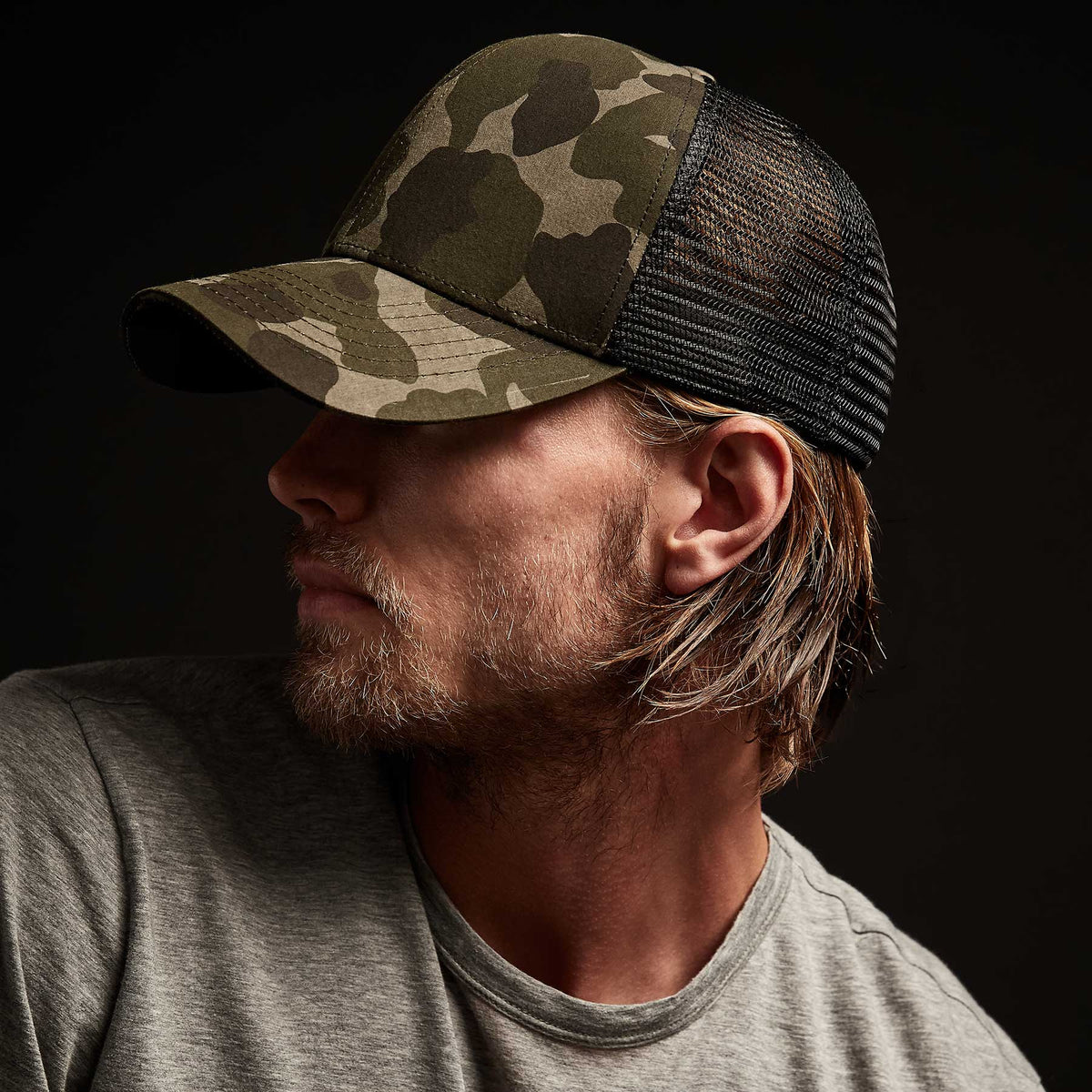 Camo Poplin Trucker Hat In Marjoram Pigment | James Perse Los Angeles
