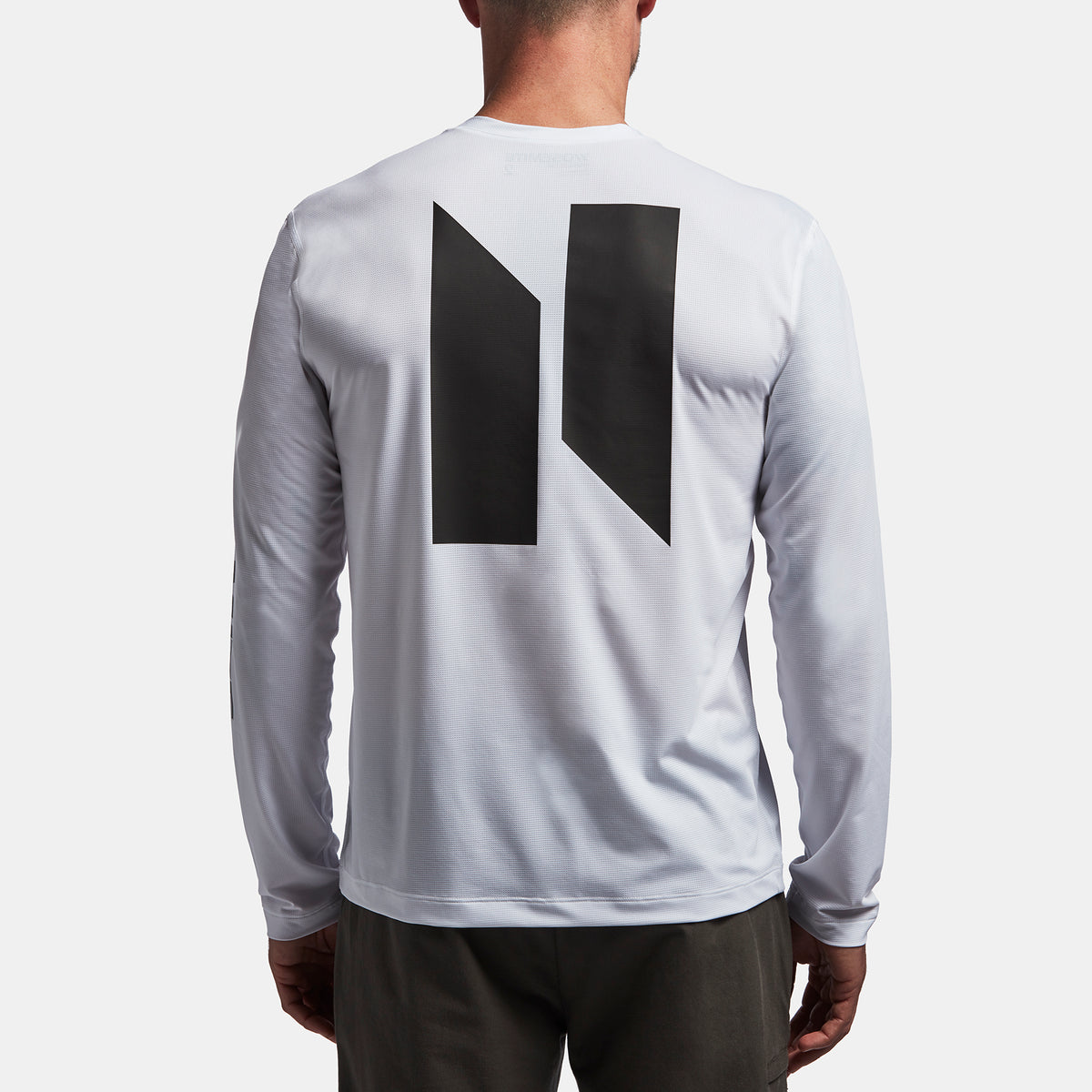 Y/OSEMITE Performance Ski Graphic Crew In White | James Perse Los Angeles