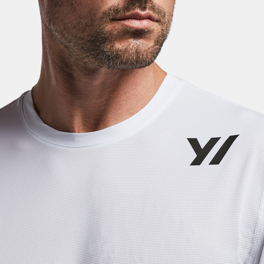 Y/OSEMITE Performance Ski Graphic Crew In White | James Perse Los Angeles