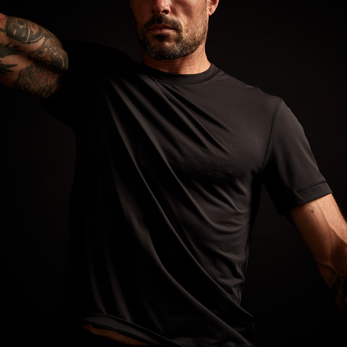 Y/OSEMITE Perforated Performance Tee - Black | James Perse Los Angeles
