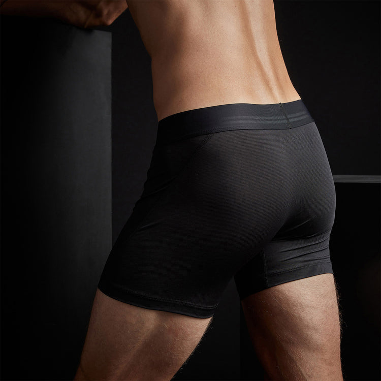 Y/OSEMITE Performance Sport Boxer  Short In Black | James Perse Los Angeles