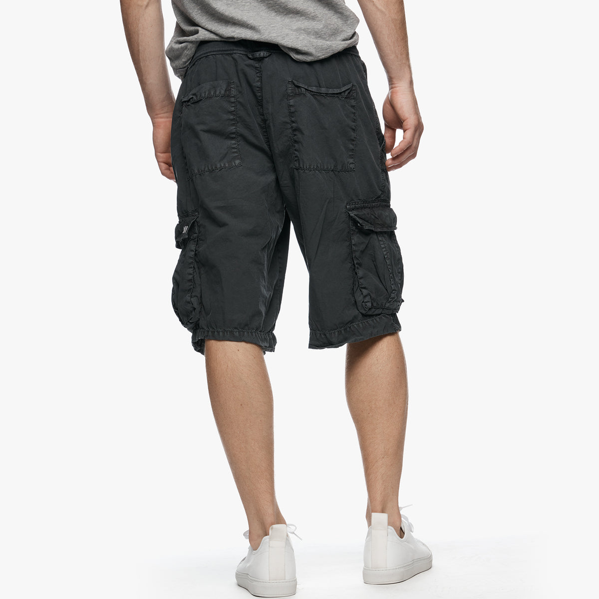Cargo Short W/Embroidery in Carbon Pigment | James Perse Los Angeles
