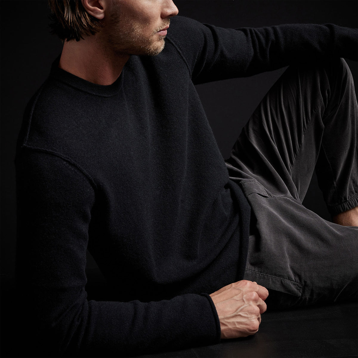 Crew Neck W/ Double Bar Intarsia in Black | James Perse Los Angeles