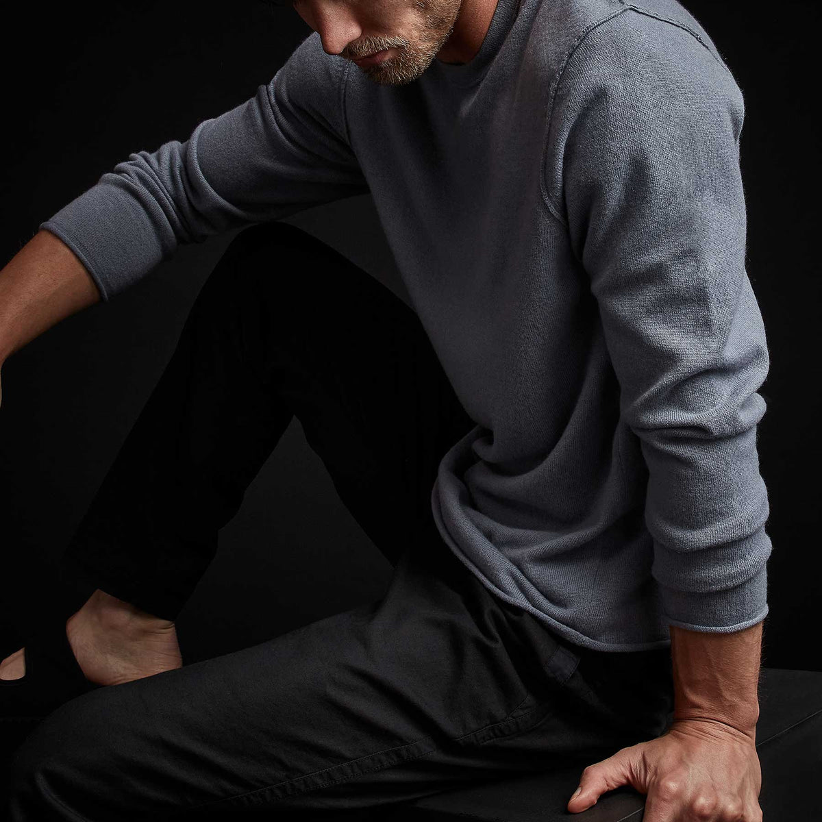 Recycled Cashmere Crew Neck Sweater in Storm | James Perse Los Angeles
