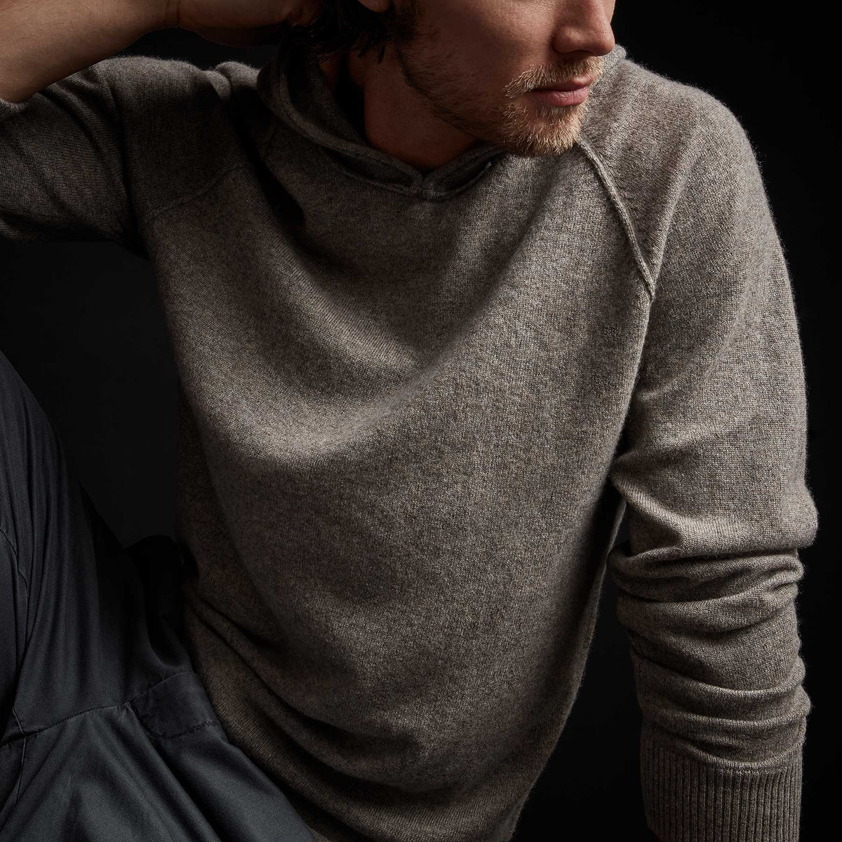 Recycled Cashmere Hooded Sweater in Cement | James Perse Los Angeles