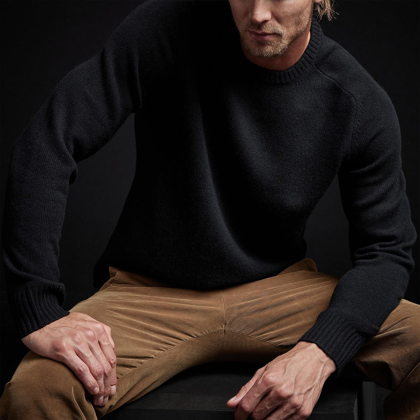 Recycled Cashmere Saddle Shoulder Crew in Black | James Perse Los Angeles