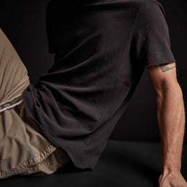 Recycled Brushed Jersey Crew Neck - Black | James Perse Los Angeles
