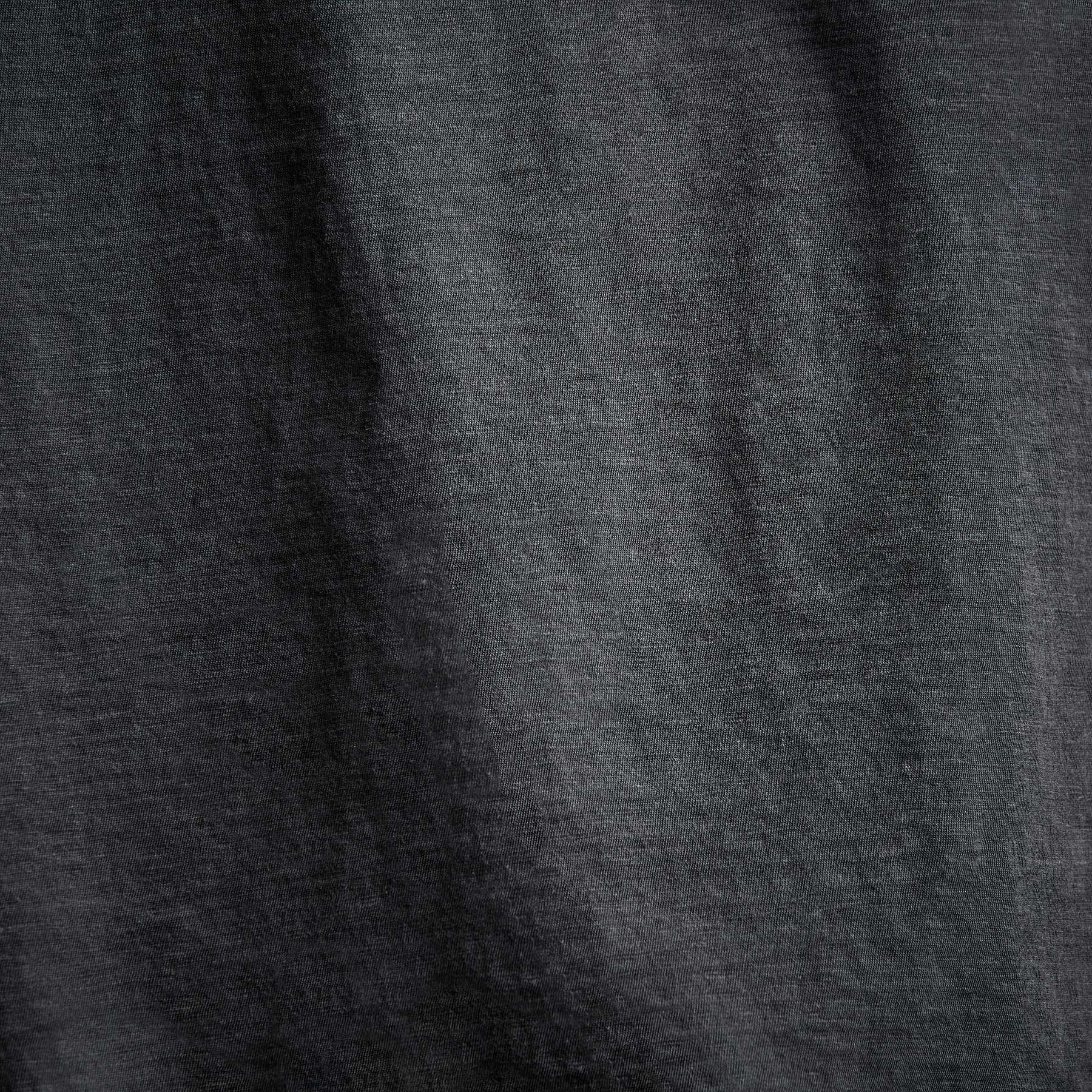 Recycled Lotus Jersey Soft V Neck in Magma | James Perse Los Angeles