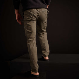 Stretch Poplin Zip Pocket Pant - Platoon Pigment | James Perse Los Angeles