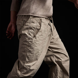 stretch supima flight pant string pigment msps1378 | James Perse Los Angeles 