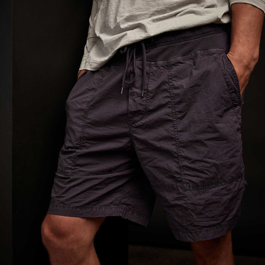 Mixed Media Stretch Poplin Short In French Navy | James Perse Los Angeles