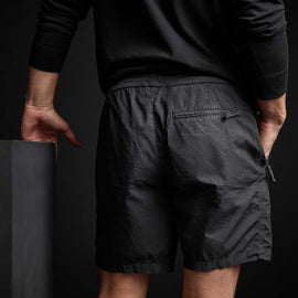 Zipper Pocket Short - Black | James Perse Los Angeles