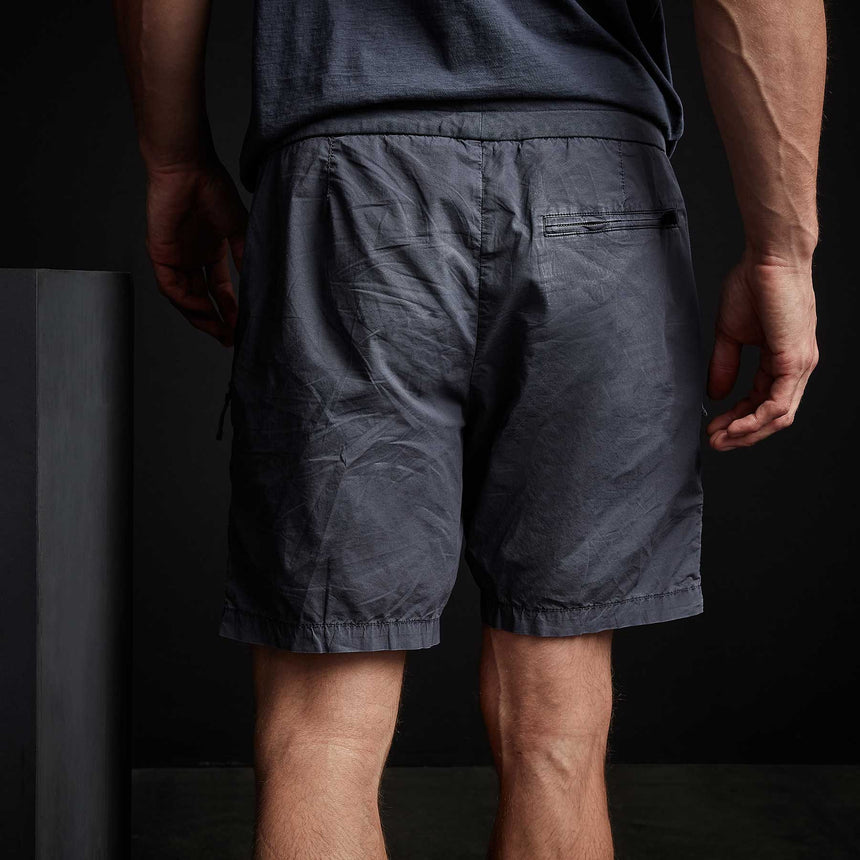 Zipper Pocket Short in Titan Pigment | James Perse Los Angeles
