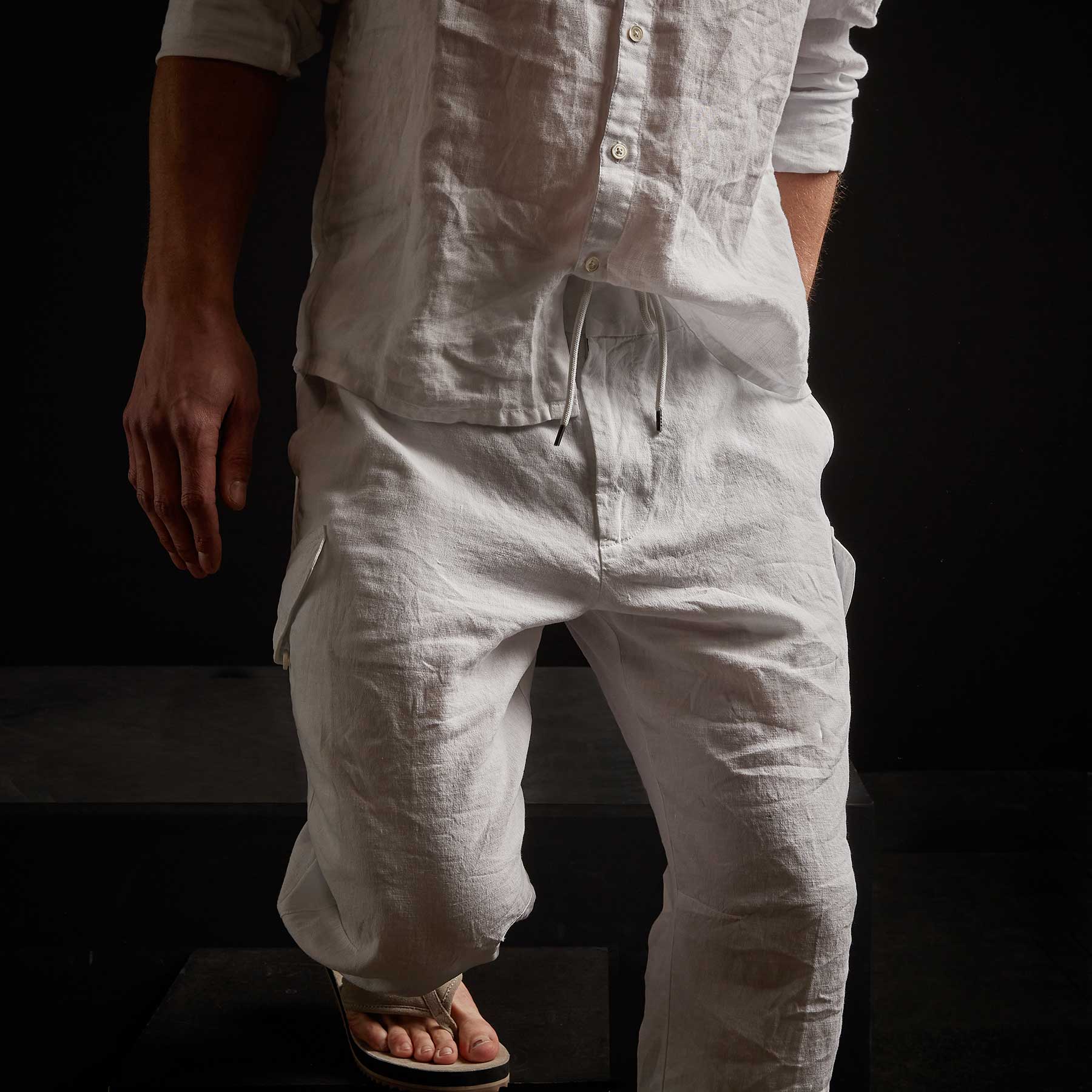Slub Linen Cargo Pant in White | James Perse Los Angeles