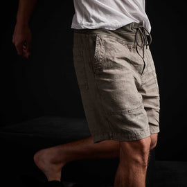 Linen Utility Short in Fume Pigment | James Perse Los Angeles 