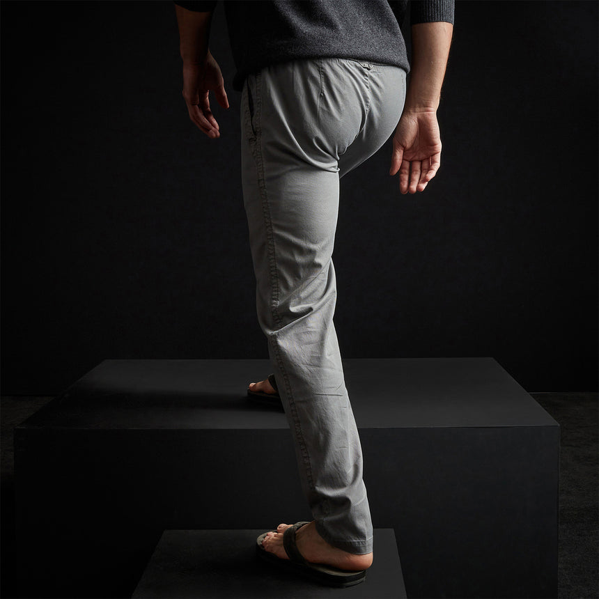 Stretch Canvas Work Pant In Silver Grey Pigment | James Perse Los Angeles