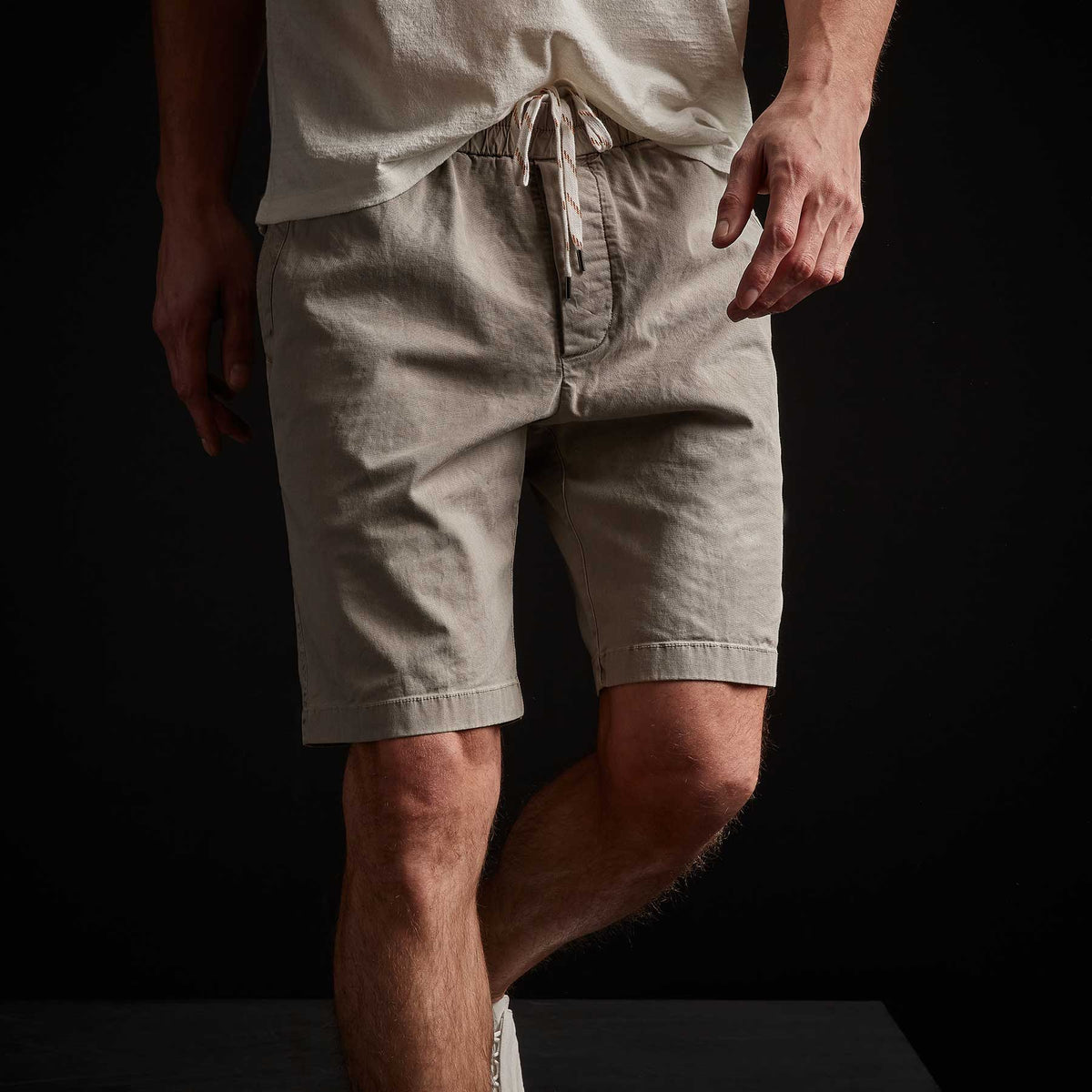 Stretch Canvas Work Short - Mineral Pigment | James Perse Los Angeles