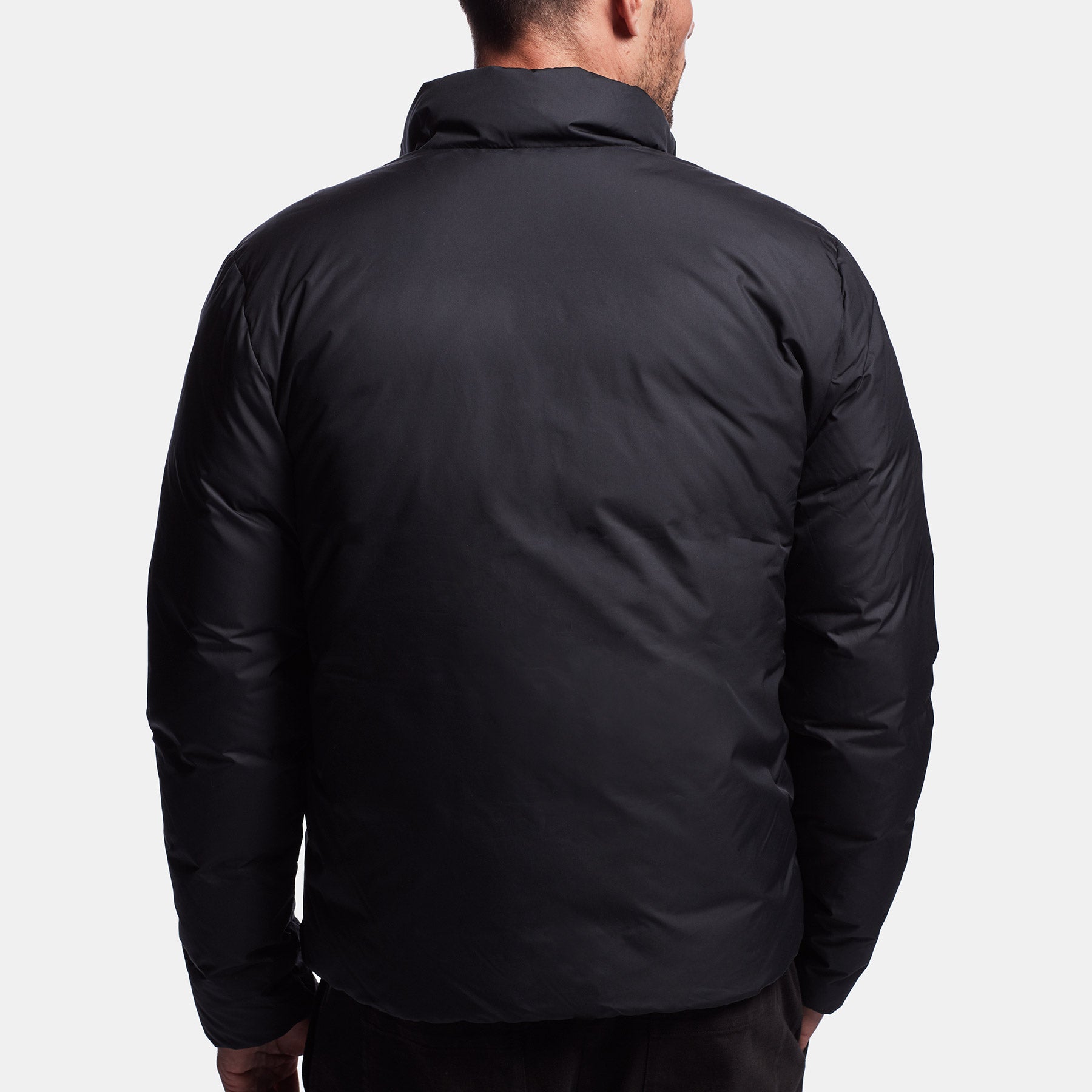 Y/OSEMITE Reversible Down Jacket In Black/Navy | James Perse Los Angeles