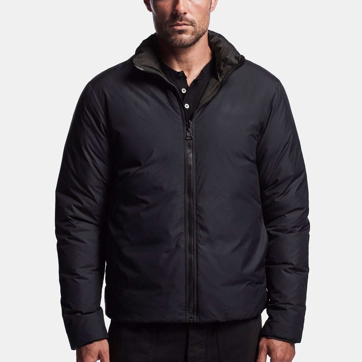 ヨセミテ ジェームスパース フーデッド 切り替え ダウンコート ジャケット 黒 Y/OSEMITE Reversible Down Jacket in Black/Navy | James Perse Los