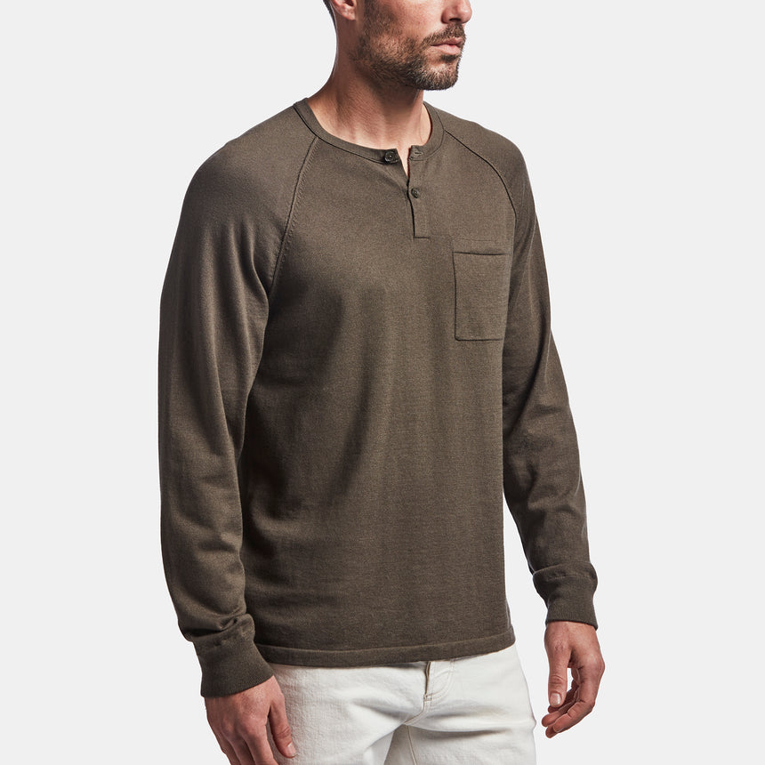 Cotton Cashmere Raglan Henley In Drab | James Perse Los Angeles