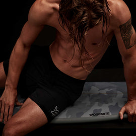 Y/OSEMITE Logo Boardshort In Black/Black | James Perse Los Angeles