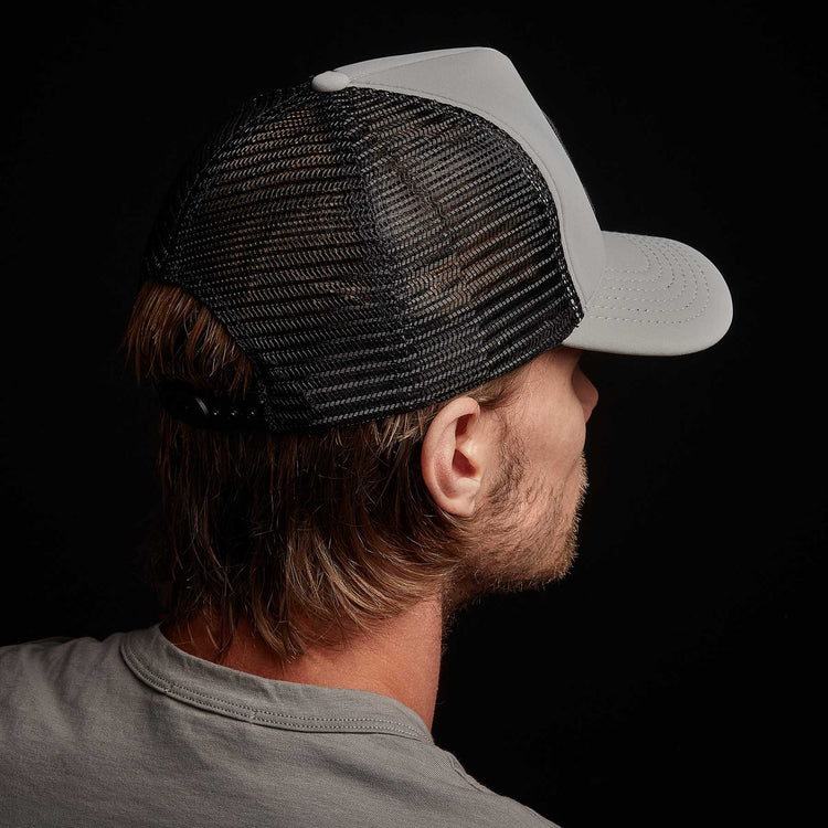Y/OSEMITE Patch Scuba Trucker - Pale Grey | James Perse Los Angeles