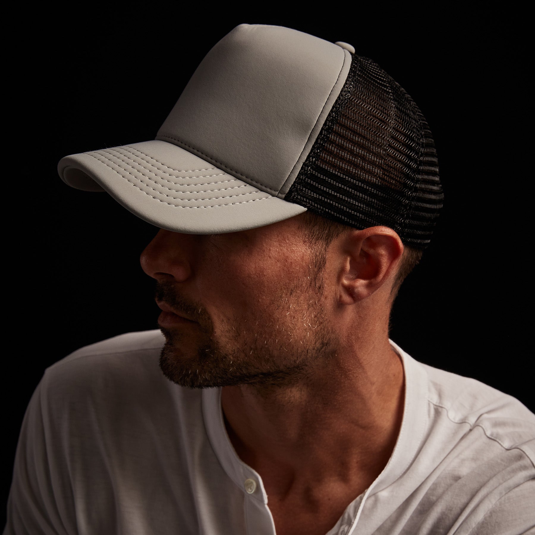 Scuba Trucker Hat - Pale Grey | James Perse Los Angeles