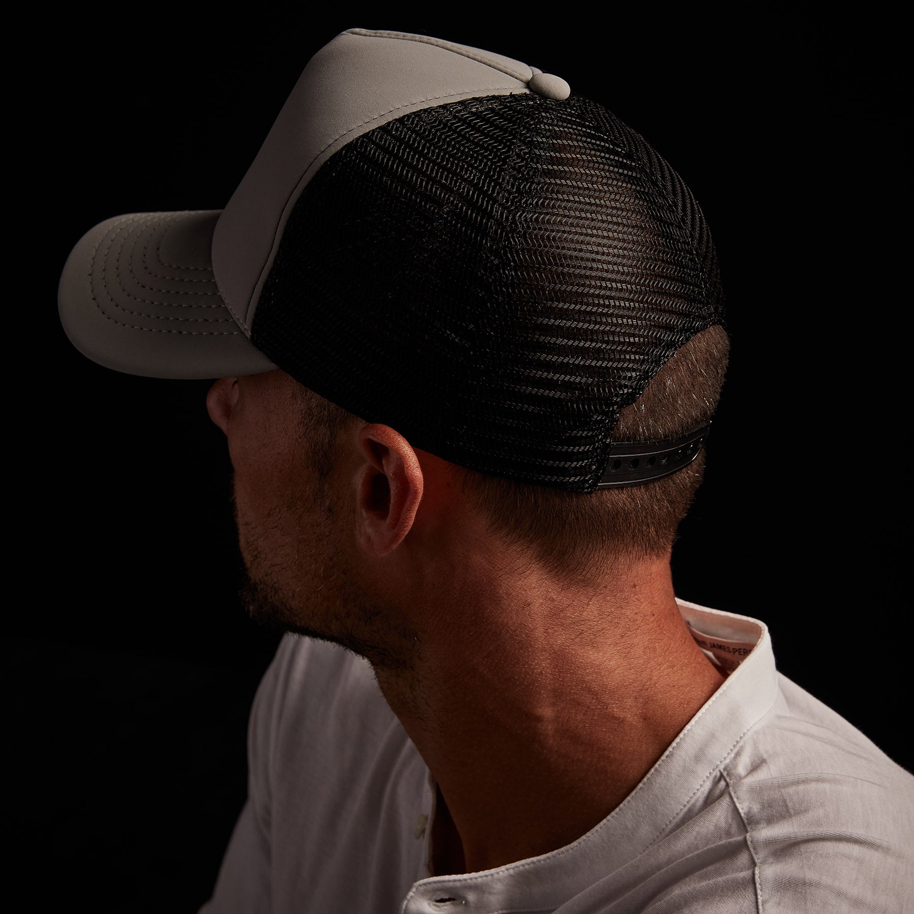Scuba Trucker Hat - Black | James Perse Los Angeles
