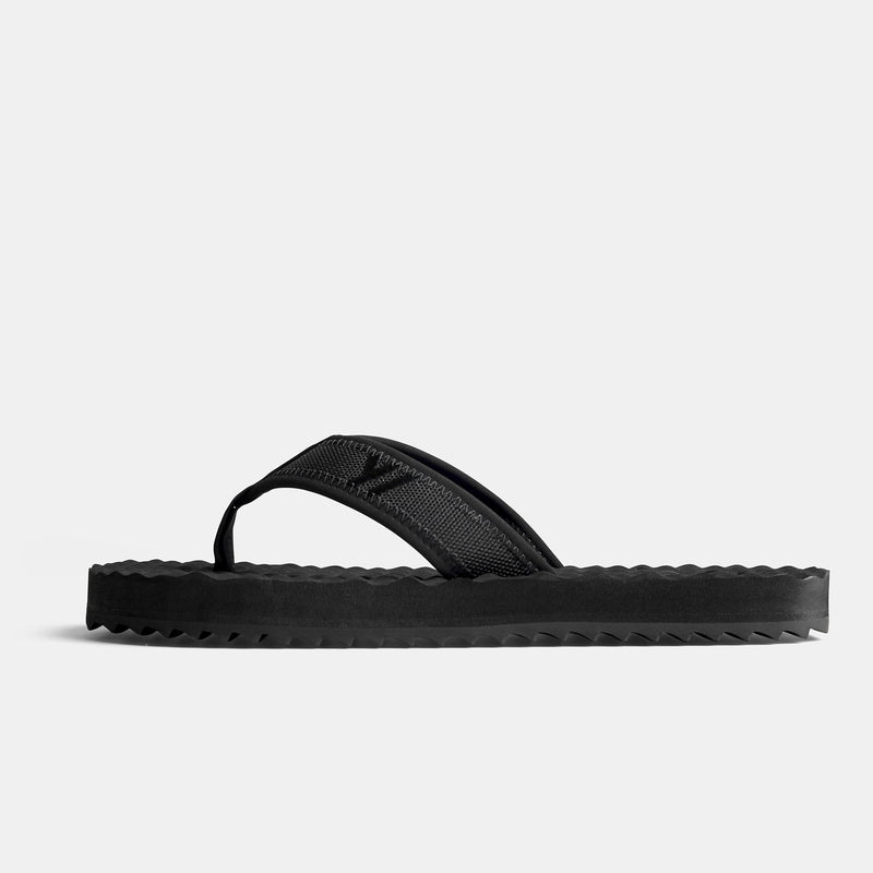 Y/OSEMITE Sport Flip Flop   Kids In Black/Black | James Perse Los Angeles