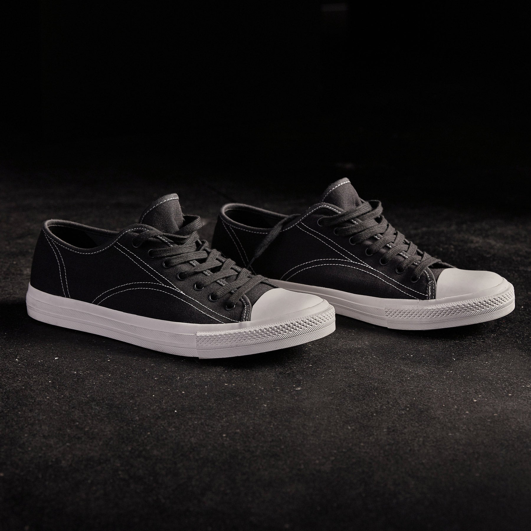 Cotton Linen Vulcanized Sneaker Mens In Squid | James Perse Los Angeles