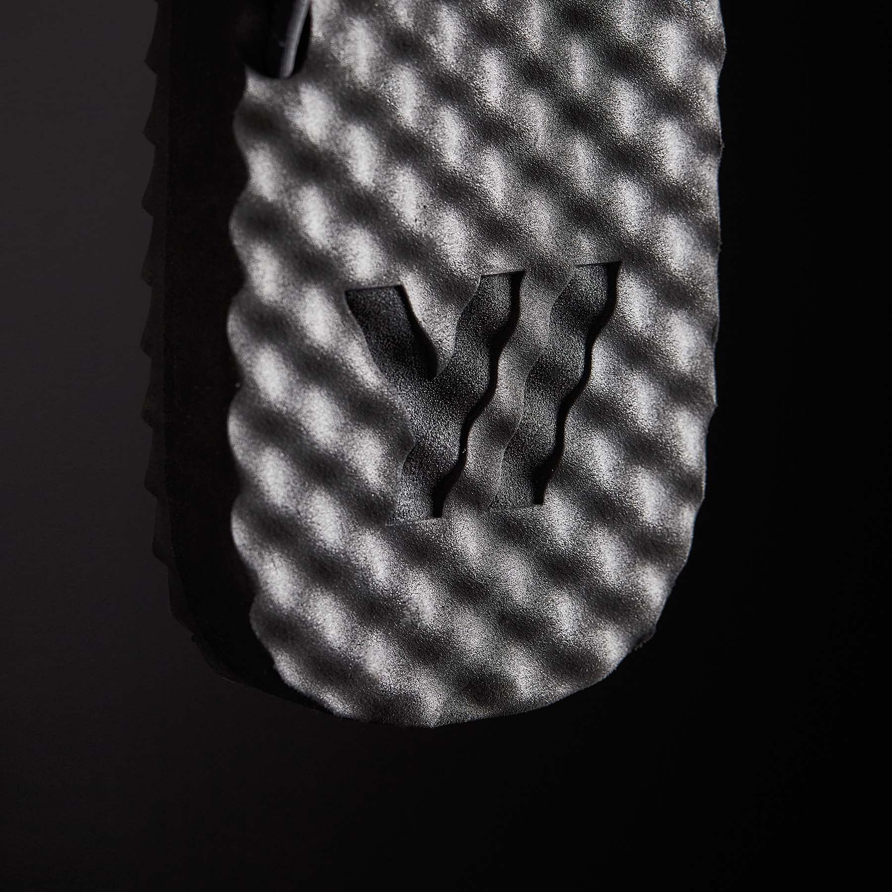 Men's Y/OSEMITE Sport Flip Flop - Black/Black | James Perse Los Angeles