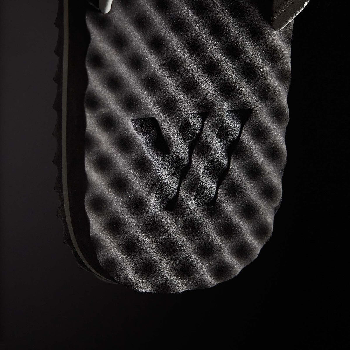 Men's Y/OSEMITE Sport Flip Flop - Black/Grey | James Perse Los Angeles