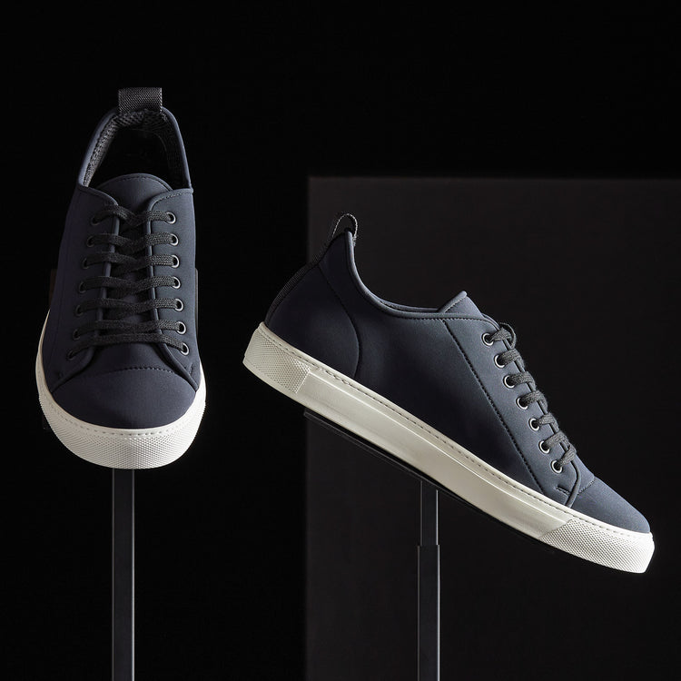 Carbon Low - Navy | James Perse Los Angeles
