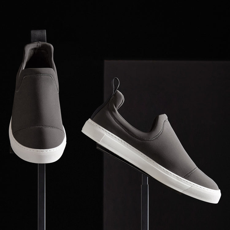 Men's Zuma Scuba Slip On in Carbon Grey | James Perse Los Angeles
