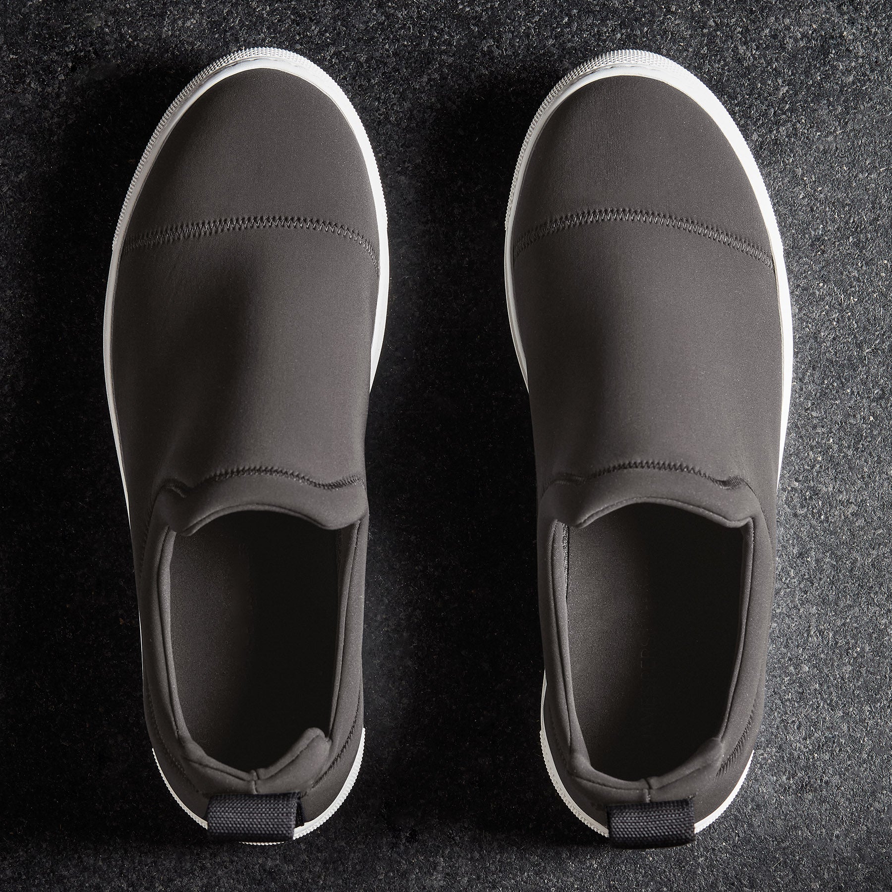 Men's Zuma Scuba Slip On - Carbon Grey | James Perse Los Angeles
