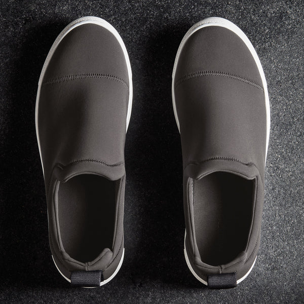 Men's Zuma Scuba Slip On in Carbon Grey | James Perse Los Angeles