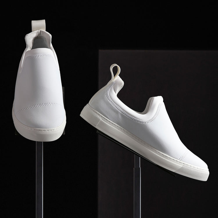 Men's Zuma Scuba Slip On in White | James Perse Los Angeles 