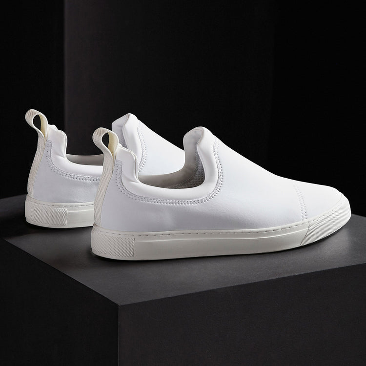 Men's Zuma Scuba Slip On in White | James Perse Los Angeles 