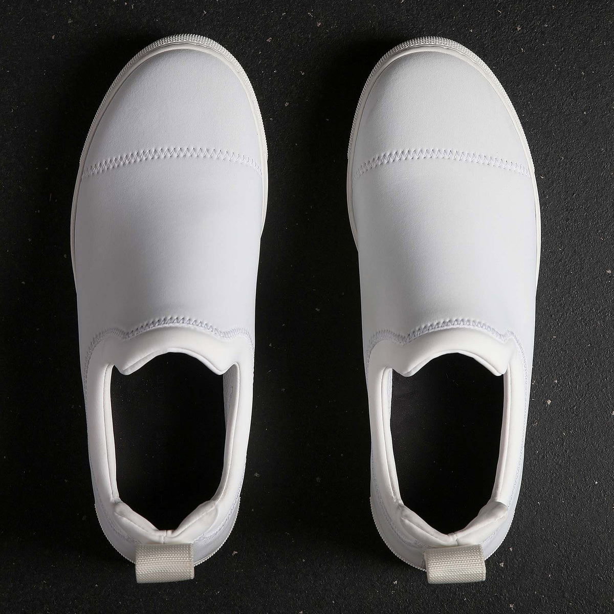Men's Zuma Scuba Slip On in White | James Perse Los Angeles 