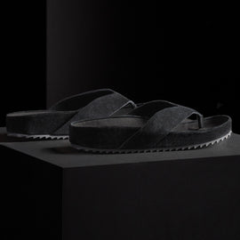 Women's Suede Flip Flop in Black | James Perse Los Angeles