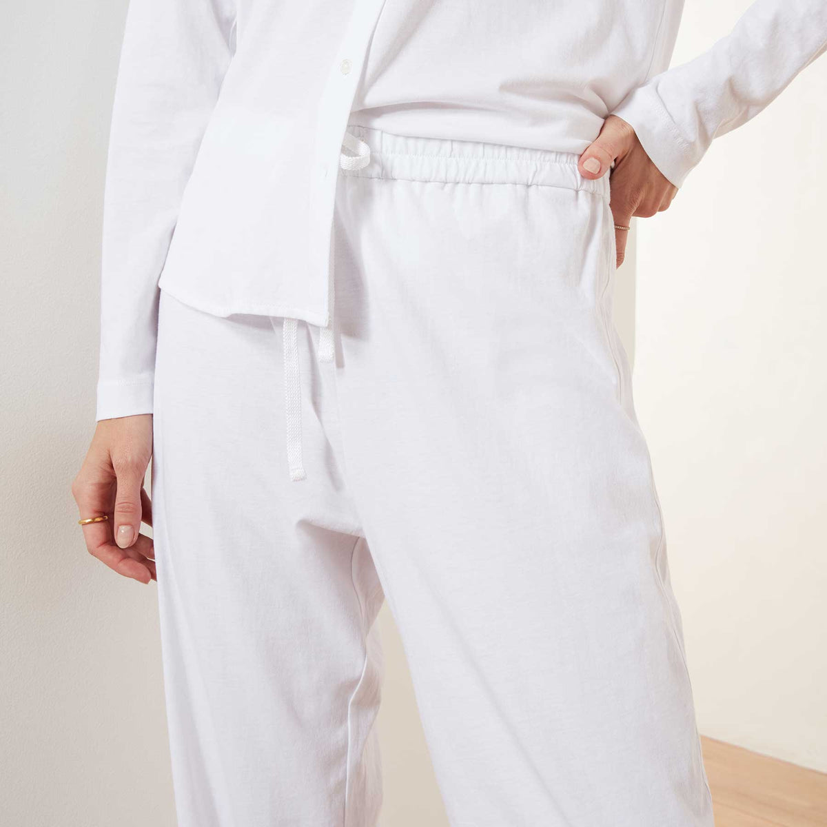 Clean Finish Jersey Pant - White | James Perse Los Angeles