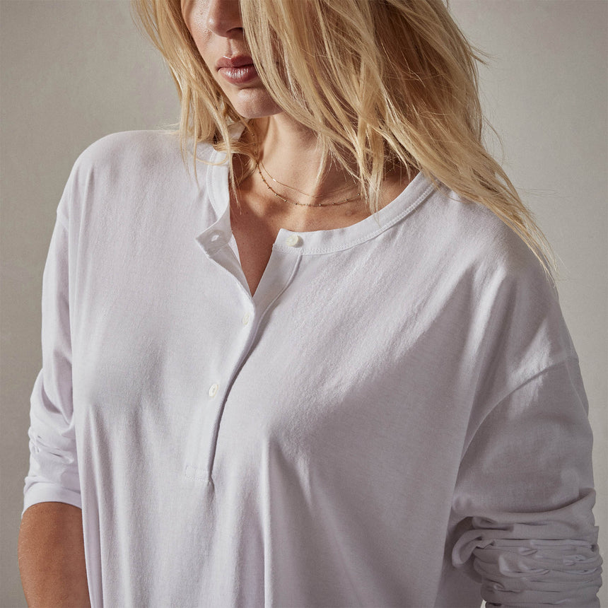 Clean Finish Jersey Henley in White | James Perse Los Angeles 