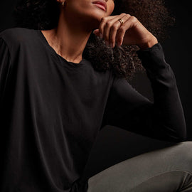Long Sleeve High Gauge Jersey Tee - Black | James Perse Los Angeles