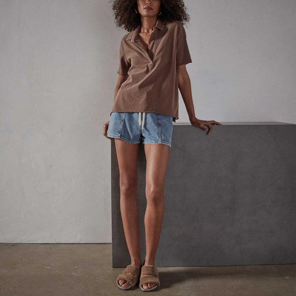 High Twist Jersey Oversized Polo in Malt Pigment | James Perse Los Angeles