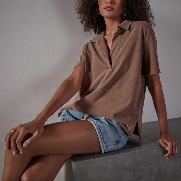 High Twist Jersey Oversized Polo in Malt Pigment | James Perse Los Angeles